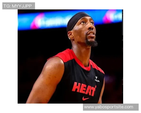 阿德巴约三分表现起伏17分8板展现出色防守能力 阿德巴约三分表现起伏17分8板展现出色防守能力