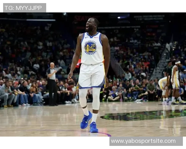 内史密斯表现稳健贡献12分关键时刻三分球助力球队胜利 内史密斯表现稳健贡献12分关键时刻三分球助力球队胜利