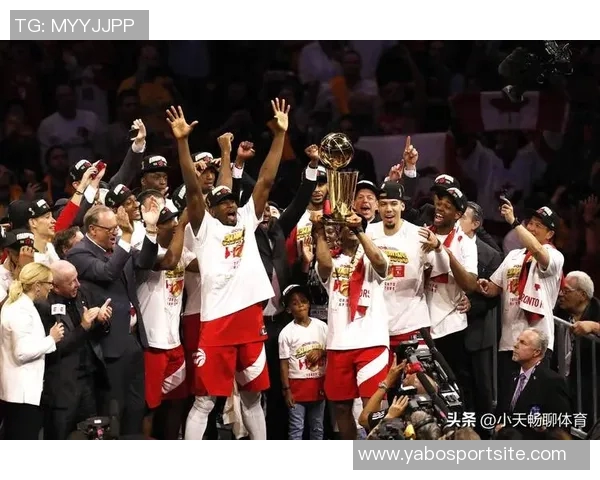 泰森强调球队天赋出众但需团队合作才能争夺总冠军